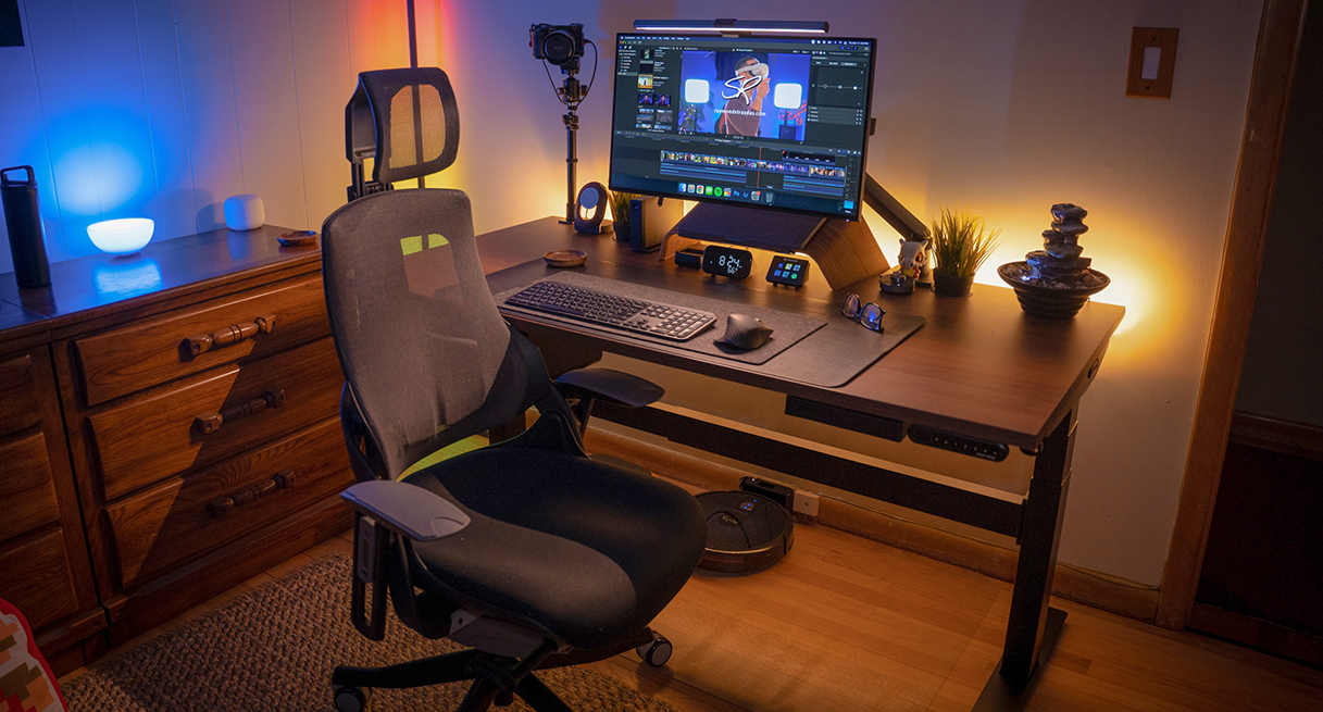 60&ldquo; x 30&ldquo; Walnut Solid Wood V2-Commercial Standing Desk with Pursuit Chair